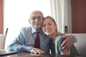 Read more about the article Red Flags When Dating an Older Man